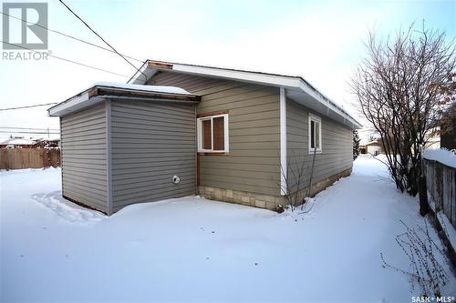 181 20Th Street, Battleford, SK - Outdoor With Exterior