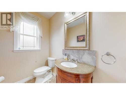 6812 Cabernet Place, Oliver, BC - Indoor Photo Showing Bathroom