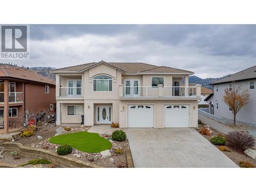 6812 Cabernet Place, Oliver, BC - Outdoor With Facade