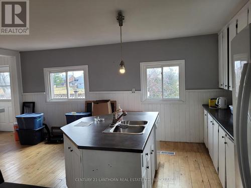 819 Buttermilk Falls Road, Greater Napanee, ON - Indoor Photo Showing Kitchen With Double Sink