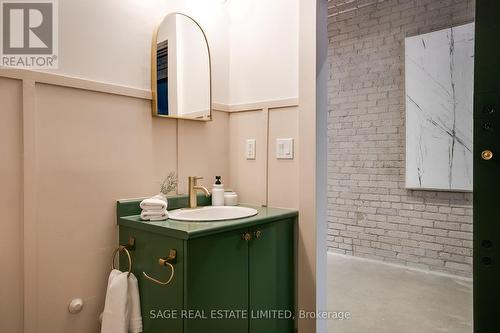 229 - 68 Broadview Avenue, Toronto, ON - Indoor Photo Showing Bathroom