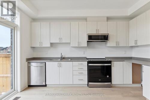 219 Monarch Avenue, Ajax, ON - Indoor Photo Showing Kitchen With Double Sink