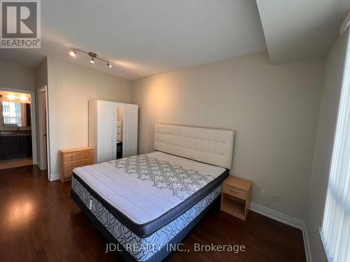 208 - 60 South Town Centre Boulevard, Markham, ON - Indoor Photo Showing Bedroom