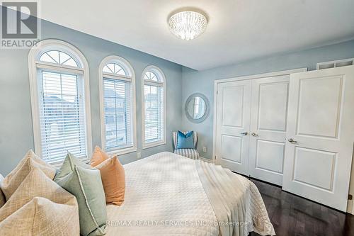 47 Stanton Avenue, Vaughan, ON - Indoor Photo Showing Bedroom