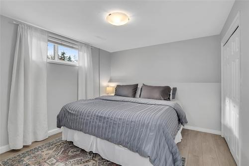 1361 Lambly Place, Kelowna, BC - Indoor Photo Showing Bedroom