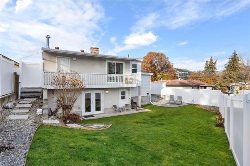 1361 Lambly Place, Kelowna, BC - Outdoor