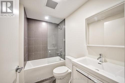 1207 - 212 King William Street, Hamilton, ON - Indoor Photo Showing Bathroom