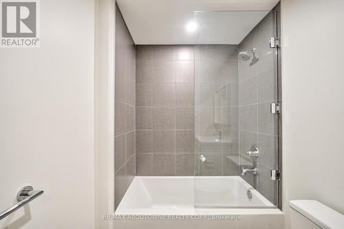 1207 - 212 King William Street, Hamilton, ON - Indoor Photo Showing Bathroom