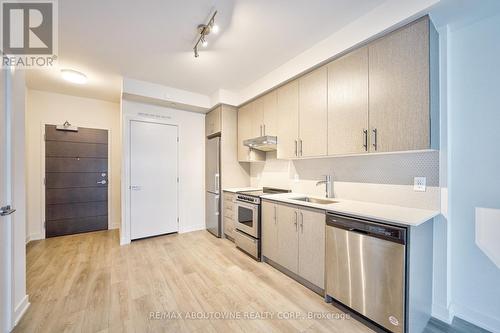 1207 - 212 King William Street, Hamilton, ON - Indoor Photo Showing Kitchen With Stainless Steel Kitchen