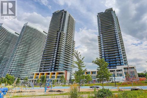 2215 - 95 Mcmahon Drive, Toronto, ON - Outdoor With Facade