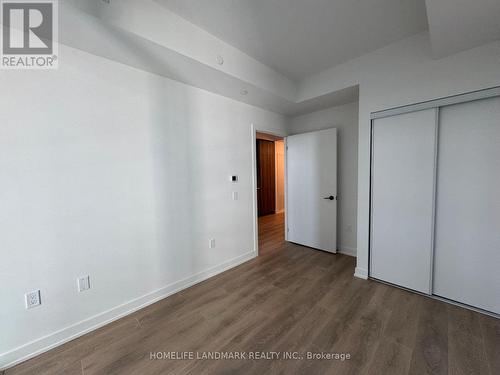 2208 - 127 Broadway Avenue, Toronto, ON - Indoor Photo Showing Other Room