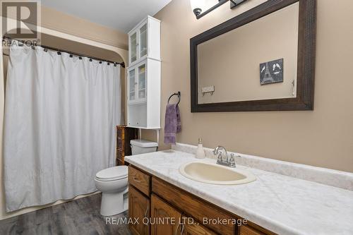 243 Cross Road, Tyendinaga, ON - Indoor Photo Showing Bathroom