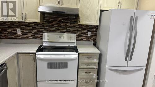 79 Herkes Drive, Brampton, ON - Indoor Photo Showing Kitchen