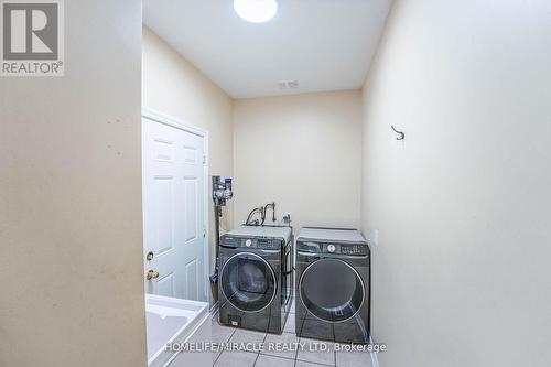 75 Iron Block Drive, Brampton, ON - Indoor Photo Showing Laundry Room