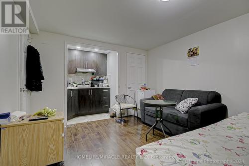 70 - 70 Mccallum Court, Brampton, ON - Indoor