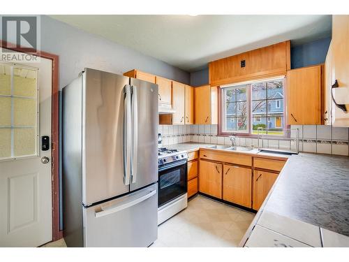 201 Diana Crescent, Trail, BC - Indoor Photo Showing Kitchen With Double Sink