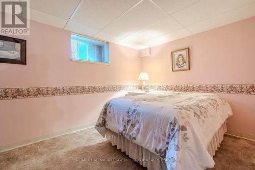 29 Checkendon Drive, Toronto, ON - Indoor Photo Showing Bedroom