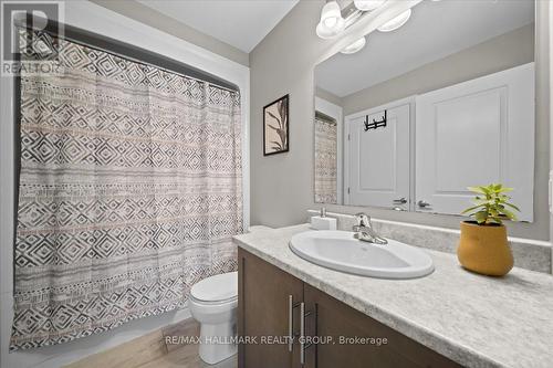 54 Vimy Ridge Crescent N, Arnprior, ON - Indoor Photo Showing Bathroom