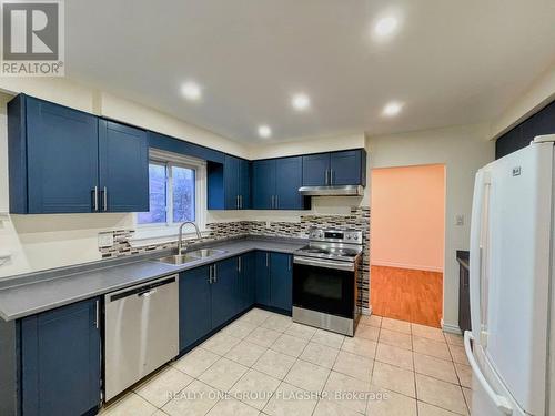 Upper - 9 Hardwick Drive S, Brampton, ON - Indoor Photo Showing Kitchen With Double Sink