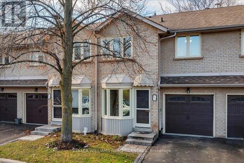 35 - 35 Anderson Place, Aurora, ON - Outdoor With Facade