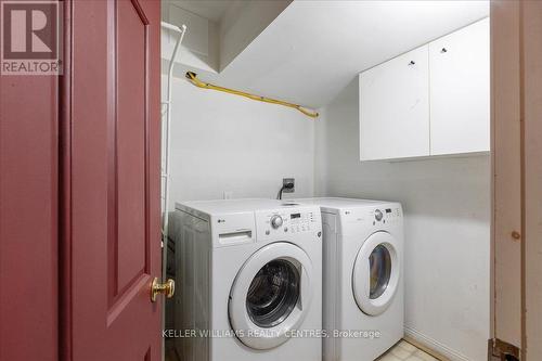 35 - 35 Anderson Place, Aurora, ON - Indoor Photo Showing Laundry Room