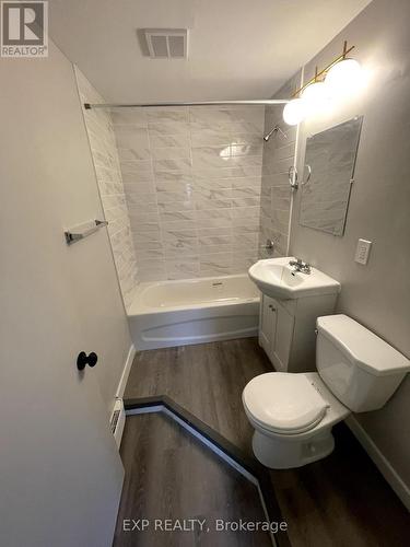 328 Melvin Avenue, Greater Sudbury, ON - Indoor Photo Showing Bathroom