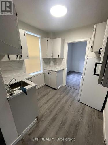 328 Melvin Avenue, Greater Sudbury, ON - Indoor Photo Showing Kitchen