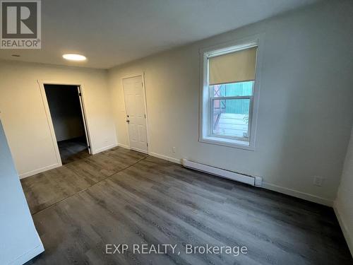 328 Melvin Avenue, Greater Sudbury, ON - Indoor Photo Showing Other Room