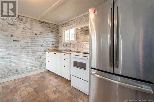 325 Colin Avenue, Saint John, NB - Indoor Photo Showing Kitchen