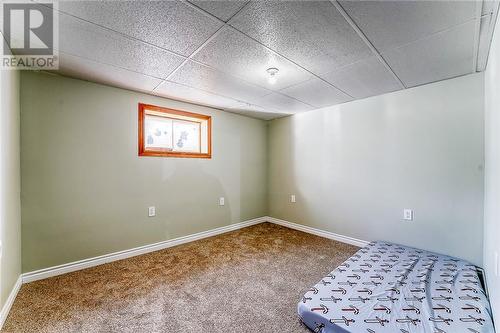 38 B Arthur Avenue, Warren, ON - Indoor Photo Showing Other Room