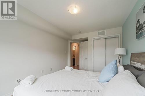 8 - 20 Woodstream Drive, Toronto, ON - Indoor Photo Showing Bedroom