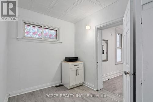 173 Adelaide Street N, London, ON - Indoor Photo Showing Other Room