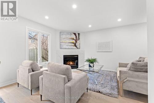 31 York Hill Boulevard, Vaughan, ON - Indoor Photo Showing Living Room With Fireplace