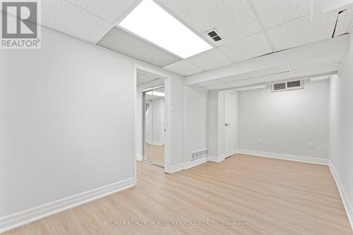 31 York Hill Boulevard, Vaughan, ON - Indoor Photo Showing Other Room