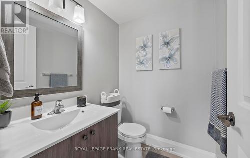 16028 Simcoe Street, Scugog (Port Perry), ON - Indoor Photo Showing Bathroom