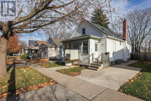 4 Mildred Avenue, St. Catharines, ON - Outdoor