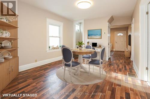 4 Mildred Avenue, St. Catharines, ON - Indoor Photo Showing Dining Room