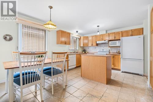 661 Roosevelt Drive, Kingston (City Southwest), ON - Indoor Photo Showing Kitchen