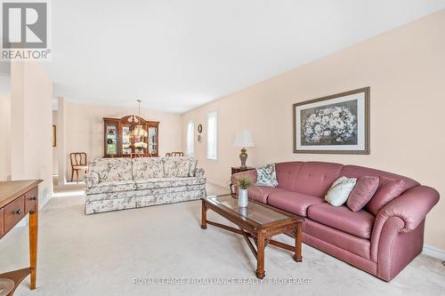 661 Roosevelt Drive, Kingston (City Southwest), ON - Indoor Photo Showing Living Room