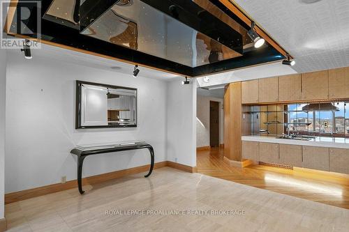 1602 - 185 Ontario Street, Kingston (Central City East), ON - Indoor Photo Showing Kitchen With Double Sink