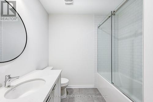 2088 Cayenne Street, Oshawa, ON - Indoor Photo Showing Bathroom