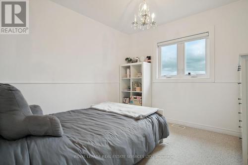 430 Black Drive, Milton, ON - Indoor Photo Showing Bedroom