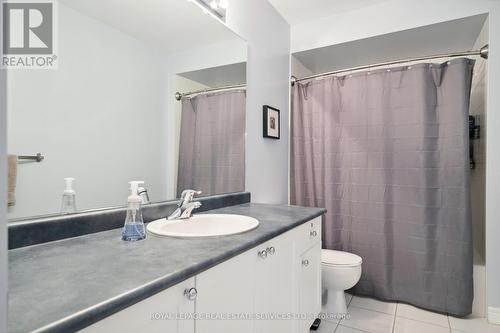 430 Black Drive, Milton, ON - Indoor Photo Showing Bathroom