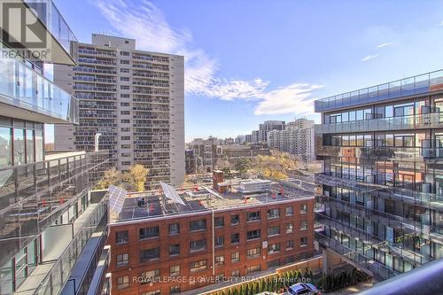 706 - 117 Broadway Avenue, Toronto, ON - Outdoor With Balcony