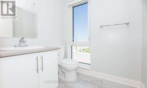 103 - 100 Dufay Road, Brampton, ON - Indoor Photo Showing Bathroom