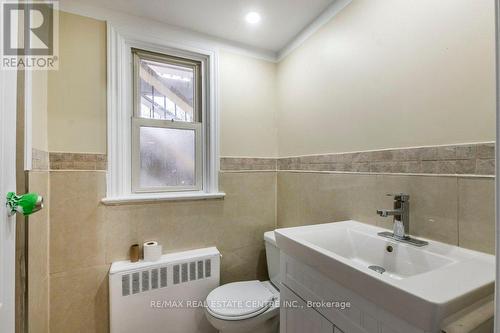 196 Ross Street E, Welland, ON - Indoor Photo Showing Bathroom