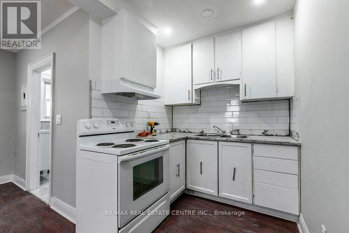 196 Ross Street E, Welland, ON - Indoor Photo Showing Kitchen With Double Sink