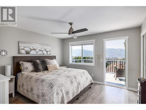 2440 Old Okanagan Highway Unit# 1204, West Kelowna, BC - Indoor Photo Showing Bedroom