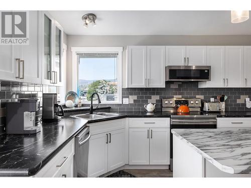 2440 Old Okanagan Highway Unit# 1204, West Kelowna, BC - Indoor Photo Showing Kitchen With Double Sink