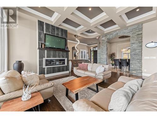 1304 Pinot Noir Drive, West Kelowna, BC - Indoor Photo Showing Living Room With Fireplace